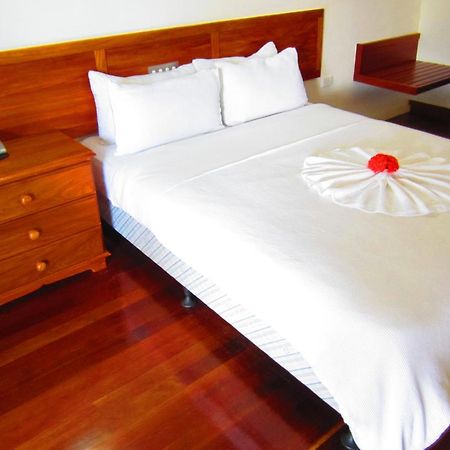 Madang Star International Hotel الغرفة الصورة
